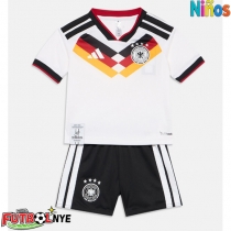 Camiseta Alemania Primera Equipación para niños Mundial 2026 manga corta (+ pantalones cortos)
